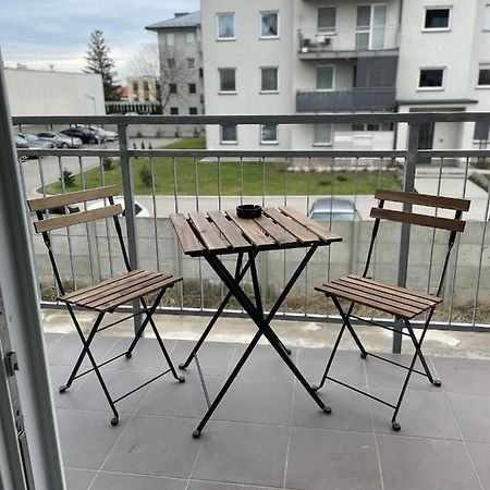 Przytulny Apartament Trzebownisko Exterior foto